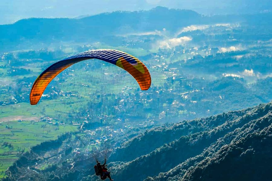 Paragliding in Kashmir
