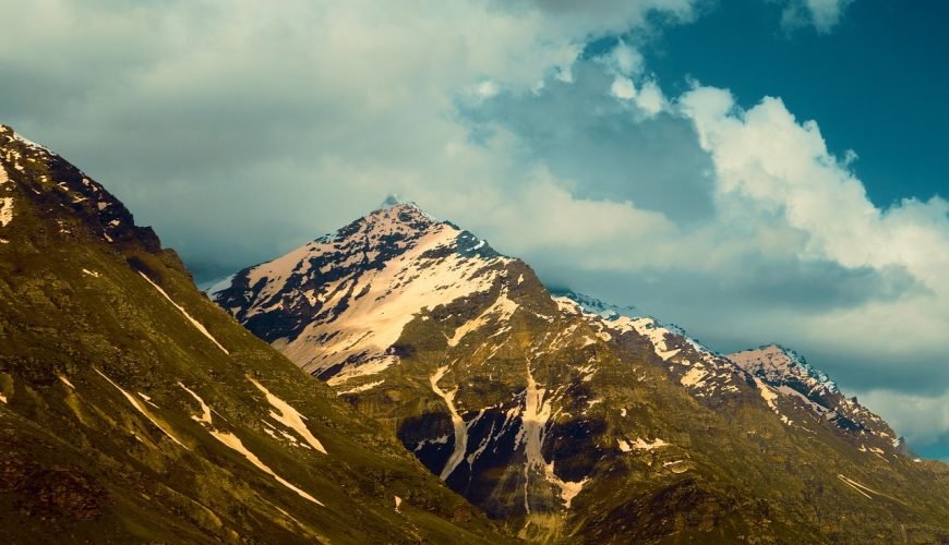 Srinagar to Leh Ladakh Road Trip: Route, Stops and Guide
