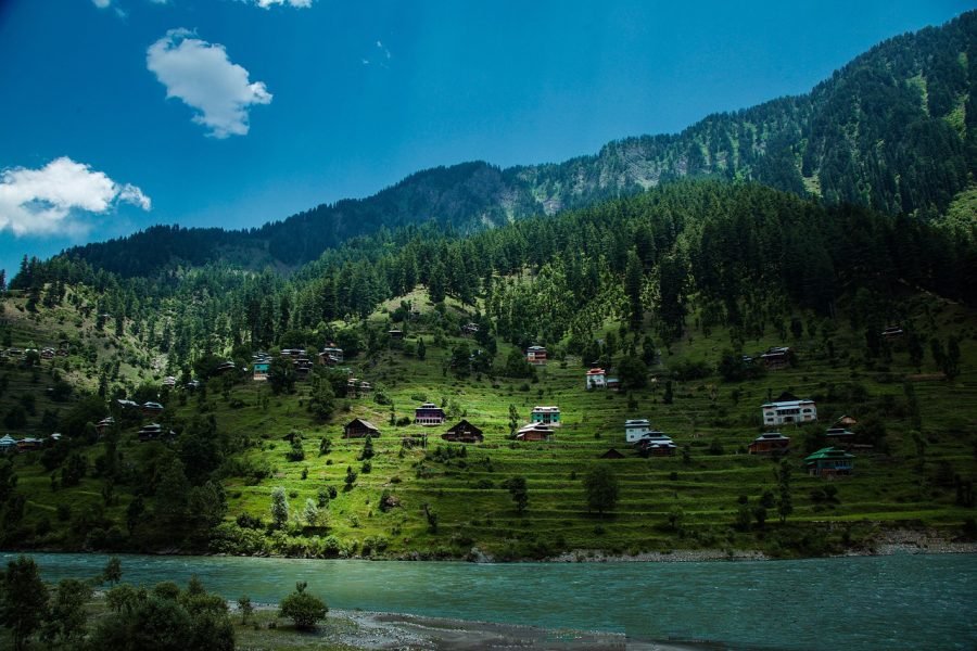Kashmir Tour Package (6D/5N)